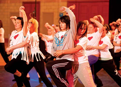 ydance-270811