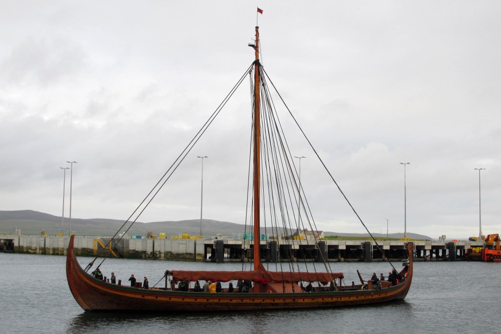 The replica viking ship, Draken Harald Hårfagre, arrived in Stromness last night after travelling from Norway and around the UK.