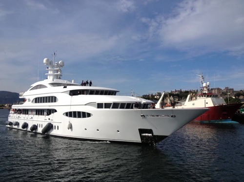 Vive La Vie arriving in Stromness. (Picture: Craig Taylor)